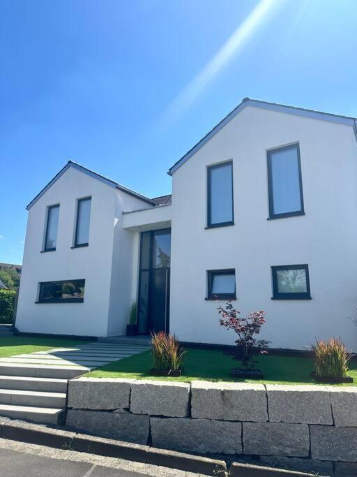 Holiday home Modernes Offenes Haus Swisttal
